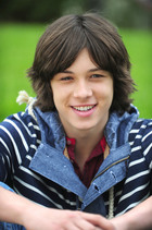 Leo Howard : leo-howard-1362213136.jpg