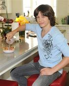 Leo Howard : leo-howard-1365881222.jpg