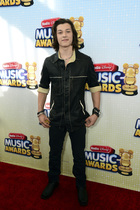 Leo Howard : leo-howard-1367362309.jpg