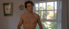 Leo Howard : leo-howard-1574805118.jpg