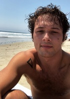 Leo Howard : leo-howard-1599005383.jpg