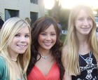 Malese Jow : TI4U_u1218848807.jpg