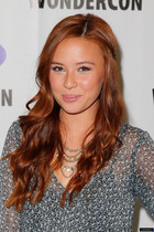 Malese Jow : malese-jow-1399126695.jpg