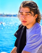 Ryan Ochoa : ryan-ochoa-1523206081.jpg