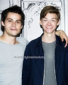 Thomas Sangster : TI4U1443124801.jpg