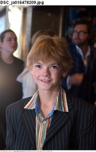 Thomas Sangster : TI4U_u1144039883.jpg