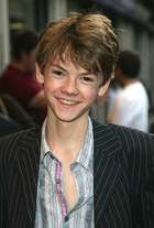 Thomas Sangster : Thomas_Sangster_1223227630.jpg