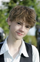 Thomas Sangster : Thomas_Sangster_1232250274.jpg