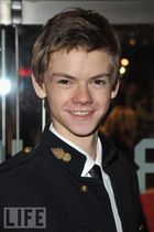 Thomas Sangster : Thomas_Sangster_1282128318.jpg