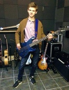Thomas Sangster : thomas-sangster-1427034601.jpg