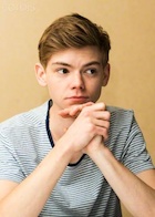 Thomas Sangster : thomas-sangster-1440615601.jpg