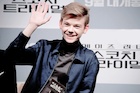 Thomas Sangster : thomas-sangster-1443223801.jpg