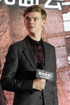 Thomas Sangster : thomas-sangster-1445611501.jpg