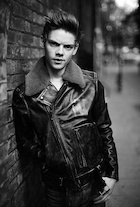 Thomas Sangster : thomas-sangster-1446596641.jpg