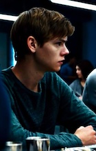 Thomas Sangster : thomas-sangster-1448242201.jpg