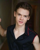 Thomas Sangster : thomas-sangster-1493530921.jpg