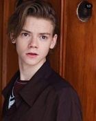 Thomas Sangster : thomas-sangster-1589647177.jpg