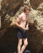 Thomas Sangster : thomas-sangster-1605047091.jpg