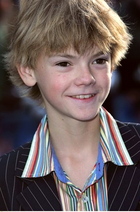 Thomas Sangster : tsangster07.jpg