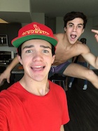 Aaron Carpenter : aaron-carpenter-1446473881.jpg