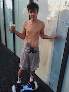 Aaron Carpenter : aaron-carpenter-1448022961.jpg