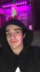 Aaron Carpenter : aaron-carpenter-1525678203.jpg