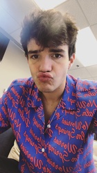 Aaron Carpenter : aaron-carpenter-1533599401.jpg