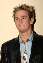 Aaron Carter : TI4U_u1141517507.jpg