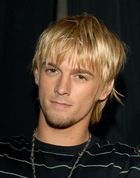 Aaron Carter : TI4U_u1156545808.jpg