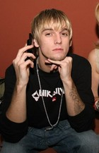 Aaron Carter : TI4U_u1160231641.jpg