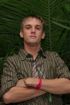 Aaron Carter : aaron-carter-1335926901.jpg