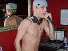 Aaron Carter : aaron-carter-1335927021.jpg