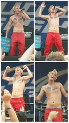 Aaron Carter : aaron-carter-1408127540.jpg