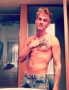 Aaron Carter : aaron-carter-1409945425.jpg