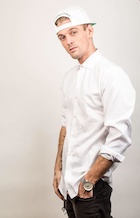 Aaron Carter : aaron-carter-1446290188.jpg