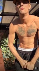 Aaron Carter : aaron-carter-1455127137.jpg