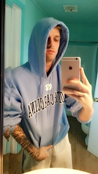 Aaron Carter : aaron-carter-1459541449.jpg