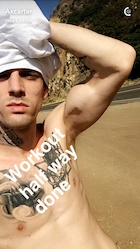 Aaron Carter : aaron-carter-1467310913.jpg