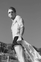 Aaron Carter : aaron-carter-1469210134.jpg