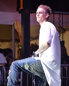 Aaron Carter : aaron-carter-1488531834.jpg