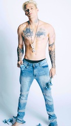 Aaron Carter : aaron-carter-1493584477.jpg