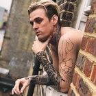 Aaron Carter : aaron-carter-1527452783.jpg