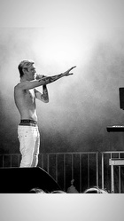 Aaron Carter : aaron-carter-1536276301.jpg