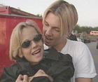 Aaron Carter : nickcarteraaronhug.jpg