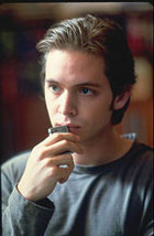 Aaron Stanford : TI4U_u1137868038.jpg