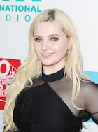 Abigail Breslin in General Pictures, Uploaded by: Guest