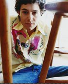 Adam Brody : TI4U_u1141103468.jpg