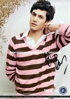 Adam Brody : TI4U_u1149035271.jpg