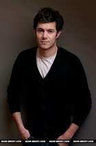 Adam Brody : adam_brody_1254936467.jpg