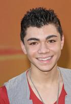 Adam Irigoyen : adam-irigoyen-1330979203.jpg